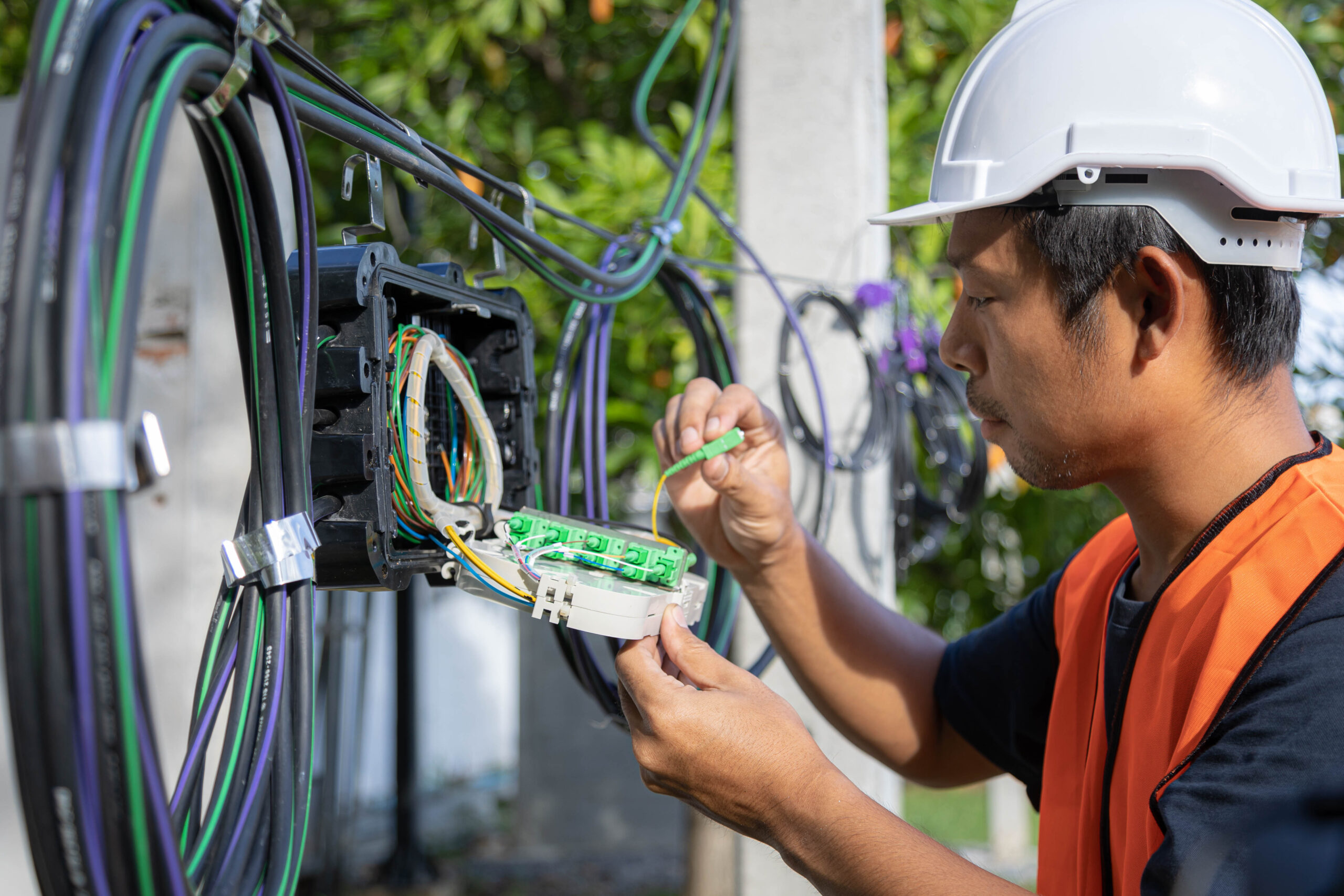 technician-standing-wooden-ladder-inspection-splitter-box-fiber-optic-cable-lines