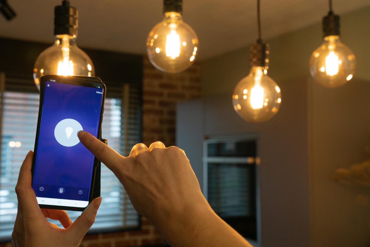 Bright Ideas: Exploring the Benefits of Smart Lighting Solutions